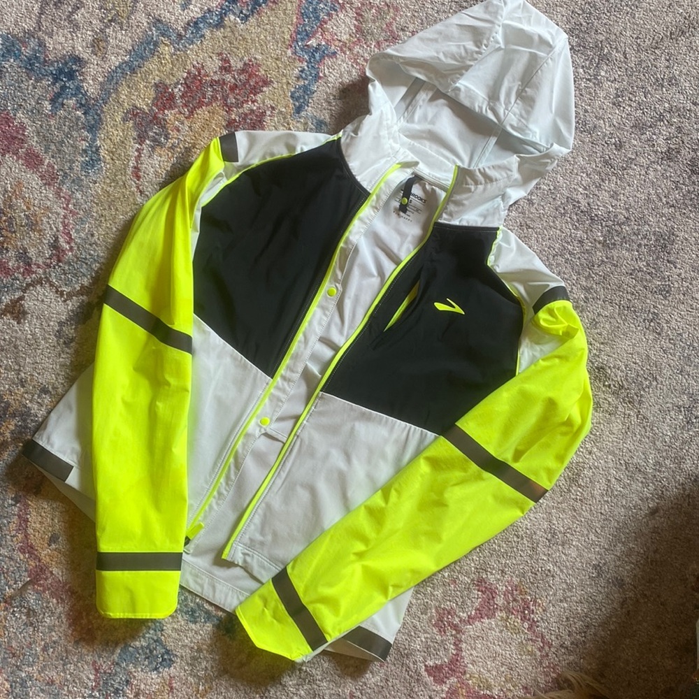 Brooks Running Wmns Small Carbonite Jacket